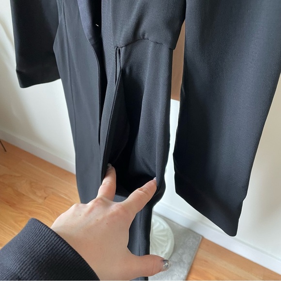 A.L.C. Kensington Tuxedo Black Long Sleeve Black Cutout V-Neck Jumpsuit NWT Sz 6 - Picture 7 of 10